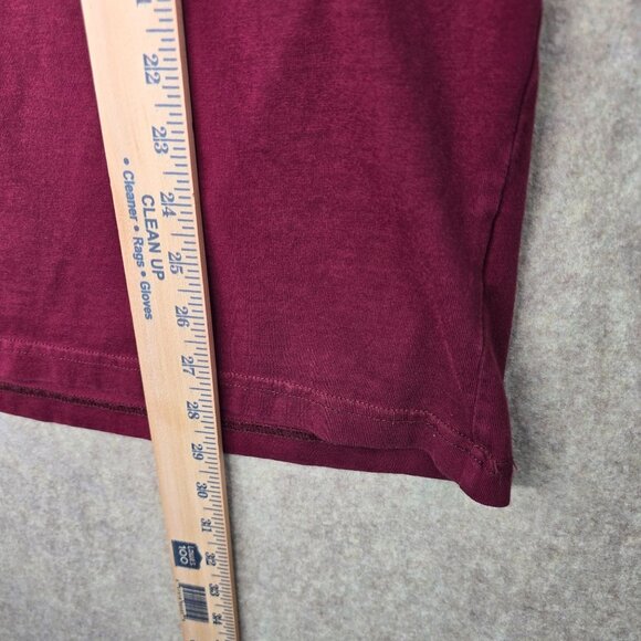 L.L.Bean Mens All-Weather Gear T-Shirt XL Reg Maroon - Picture 5 of 6